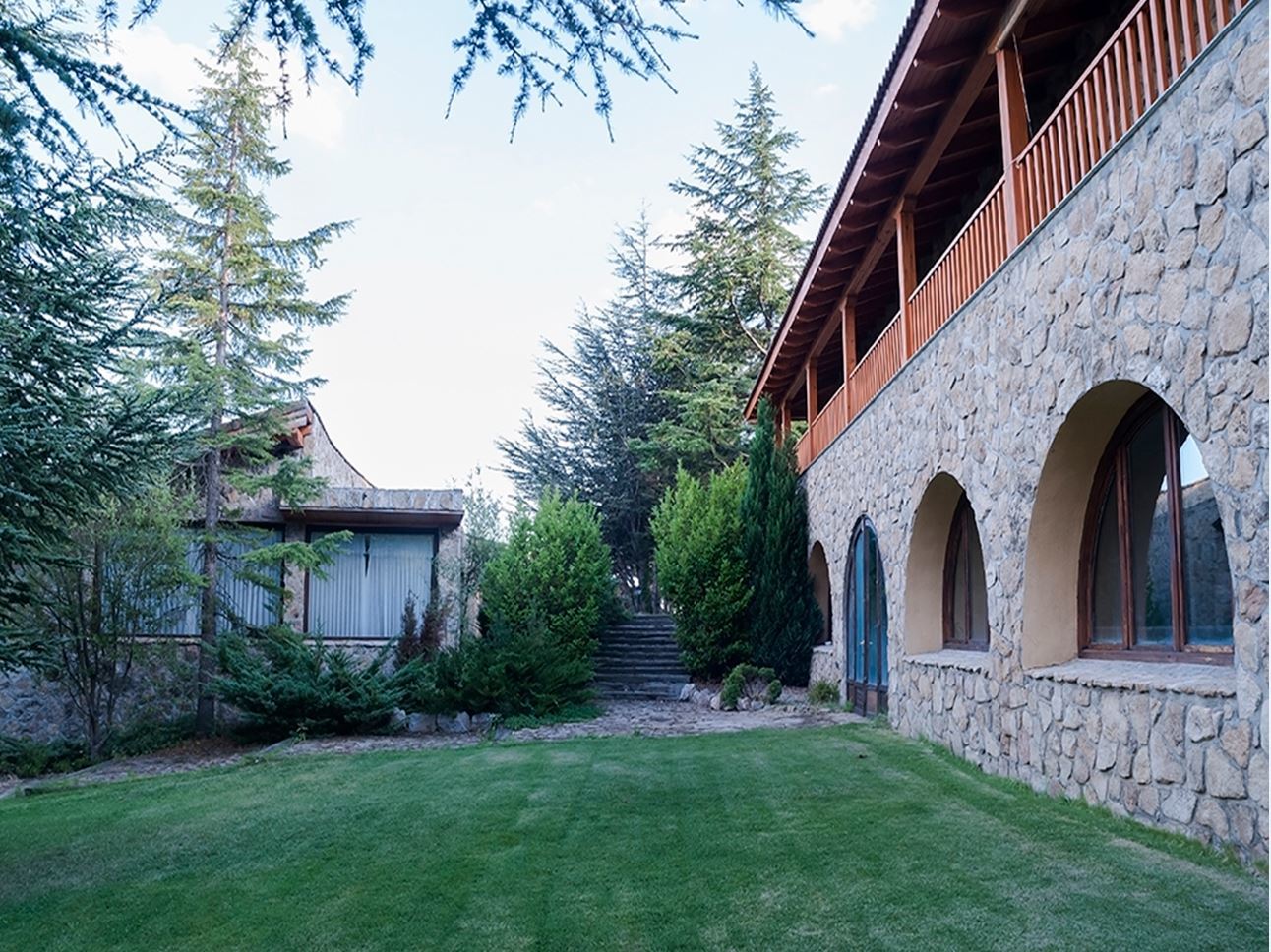 Hotel La Sierra By Selecta Mataelpino Exterior photo
