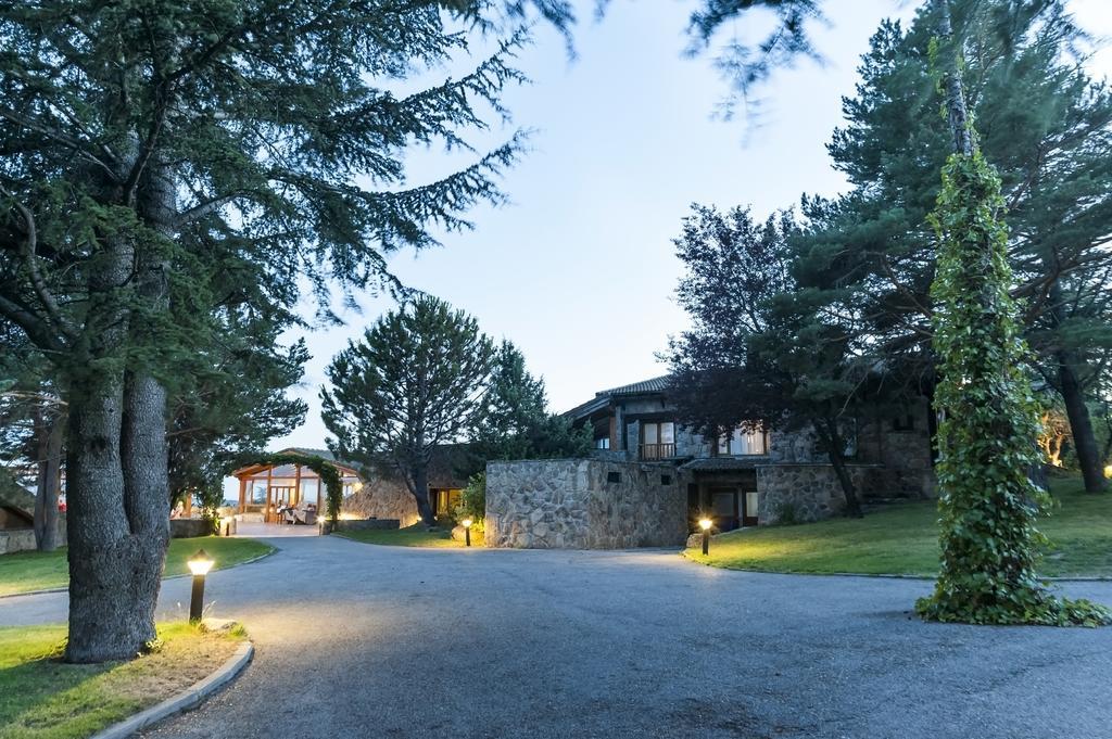 Hotel La Sierra By Selecta Mataelpino Exterior photo